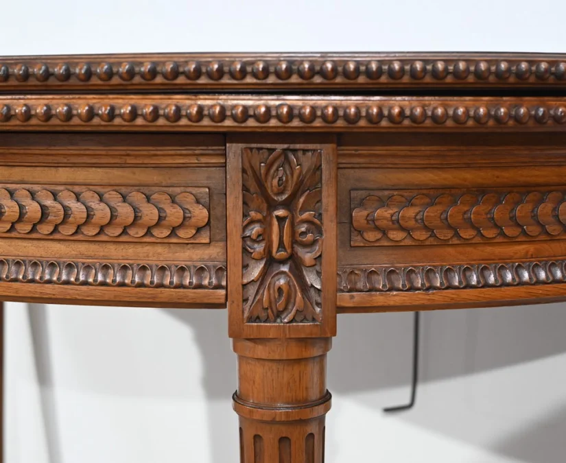 Table Demi-Lune en Noyer, style Louis XVI – Fin XIXe