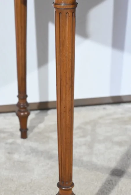 Table Demi-Lune en Noyer, style Louis XVI – Fin XIXe