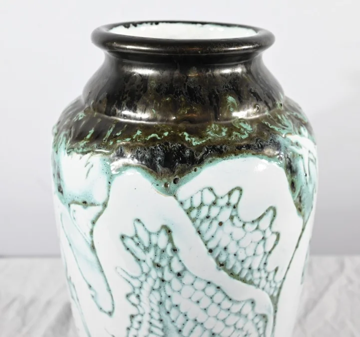 VASE signiert L.. ALAURENT
