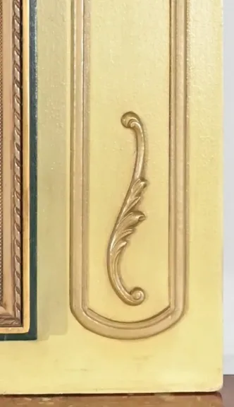 Miroir Trumeau en Bois Laqué, signé A.Thomaray, style Louis XVI – XXe