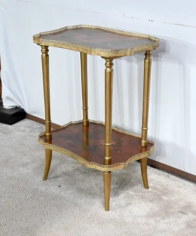 Petite Table de Salon en Moucheté de Thuya et à Décors peints – 1920