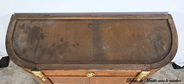 Buffet en Loupe de Thuya et Acajou, style Louis XVI – 2ème partie XIXe