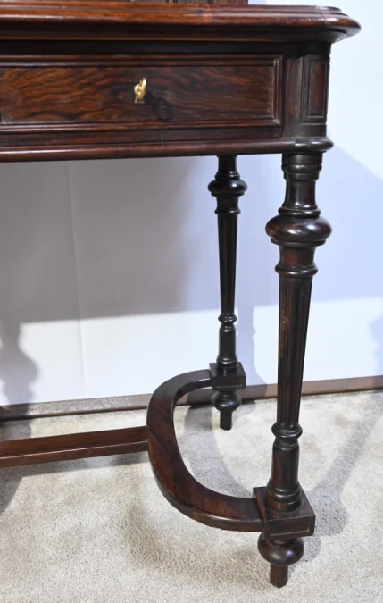 SCHREIBTISCH AUS DER NAPOLEON-III-ZEIT