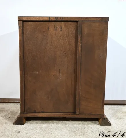 Nachttisch im Art-Déco-Stil