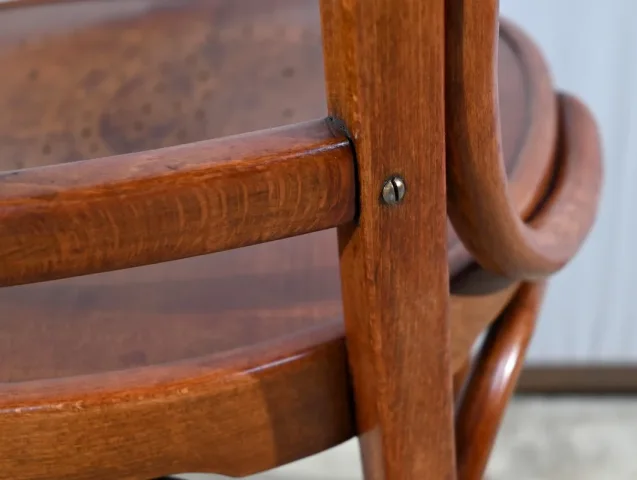 Fauteuil de Bureau en Hêtre, estampillé J&J Kohn – Début XXe