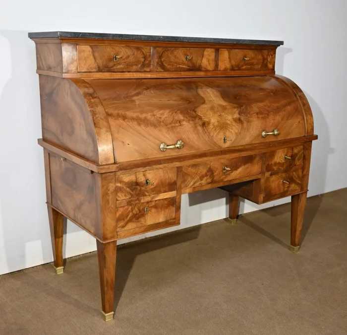 CYLINDER TOP DESK