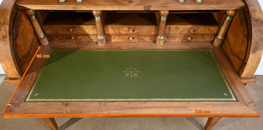 CYLINDER TOP DESK