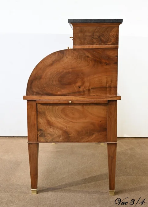 CYLINDER TOP DESK