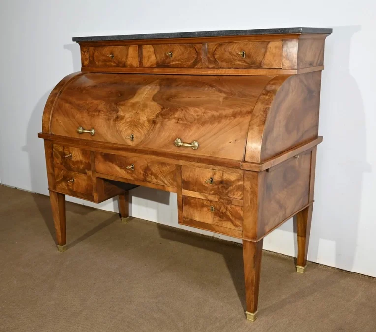CYLINDER TOP DESK