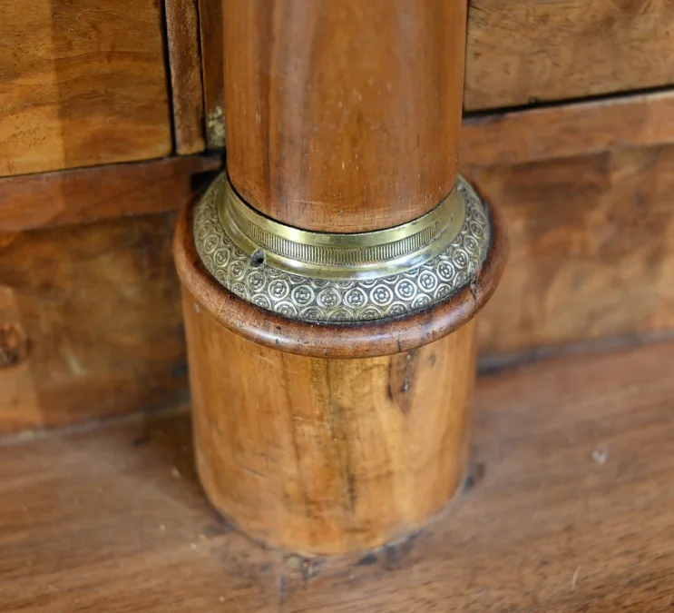 CYLINDER TOP DESK