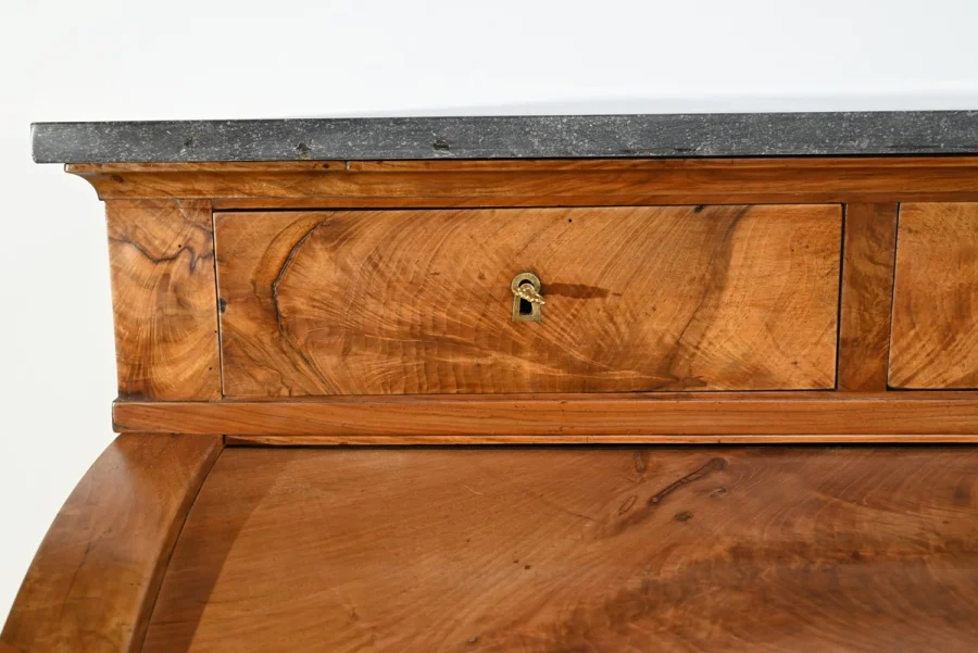 CYLINDER TOP DESK