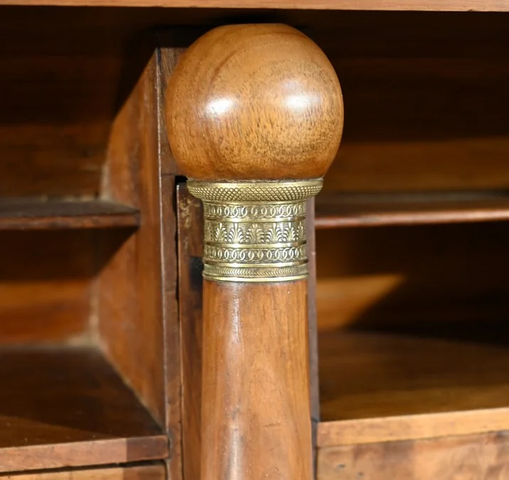 CYLINDER TOP DESK