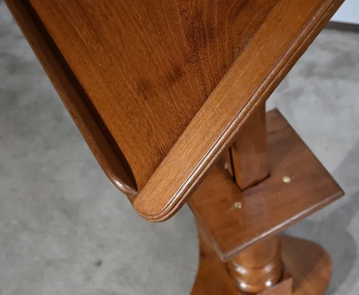 Table de malade ou Lutrin en Acajou Blond massif – Milieu XIXe