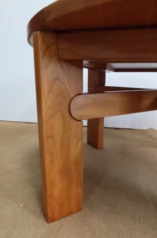AUSZIEHBARER ULME-TISCH