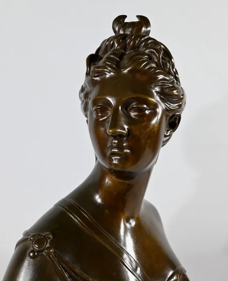 BRONZESTATUETTE nach HOUDON