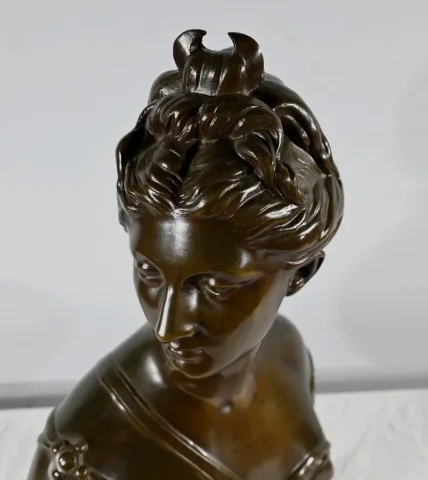 ESTATUILLA DE BRONCE según HOUDON