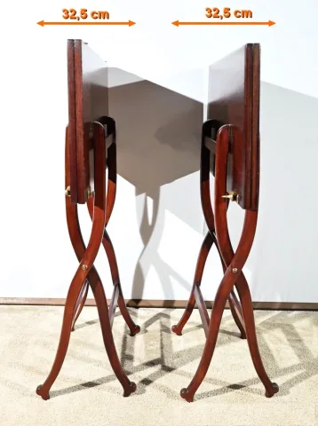 Paire de Tables de Jeux en Acajou, estampillées H.J. Linton – 1920