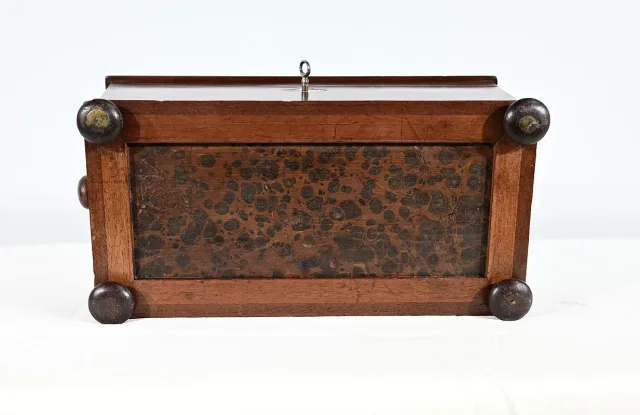 Rare Coffret à Thé Anglais ‘’Tea Caddy ‘’ en Acajou  – Milieu XIXe
