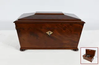 Rare Coffret à Thé Anglais ‘’Tea Caddy ‘’ en Acajou  – Milieu XIXe