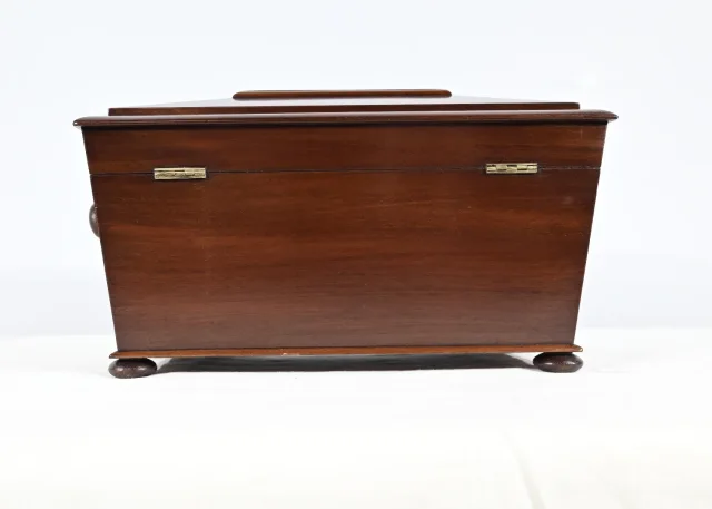 Rare Coffret à Thé Anglais ‘’Tea Caddy ‘’ en Acajou  – Milieu XIXe