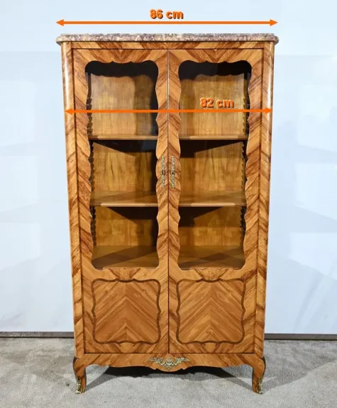 Petite Vitrine en Bois de Rose, style Louis XV – Début XXe