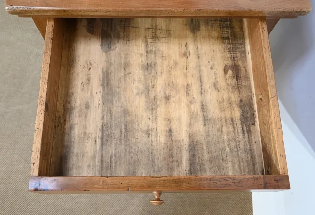BOERDERIJTAFEL IN LOUIS XV-STIJL