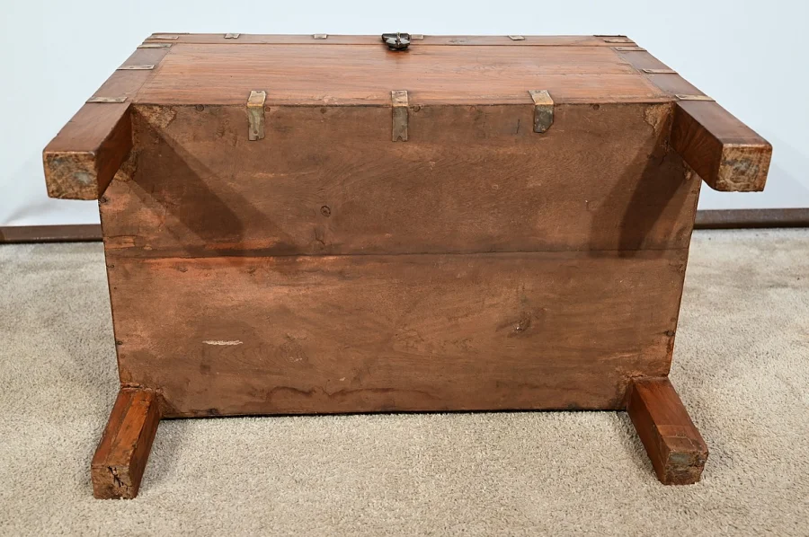 TEAK-TRUHE