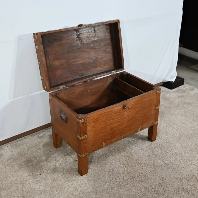 TEAK-TRUHE