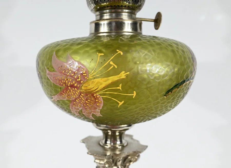 ART NOUVEAU PERIOD LAMP