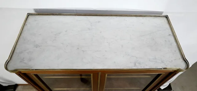 Petite Bibliothèque en Acajou, style Louis XVI – 2ème moitié XIXe