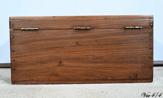 CASSETTA IN TEAK