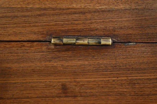 CASSETTA IN TEAK
