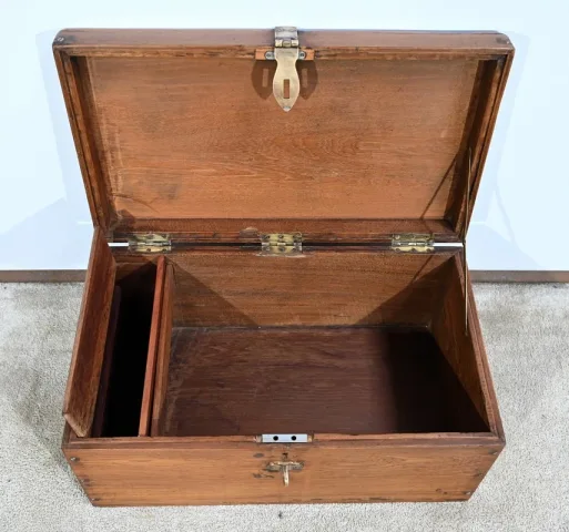 CASSETTA IN TEAK