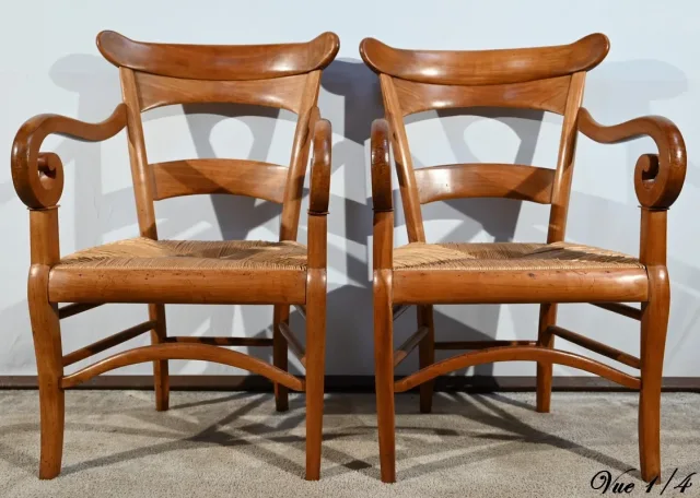 Paire de Fauteuils de Propriété en Merisier Massif, époque Restauration – 1ère Partie XIXe