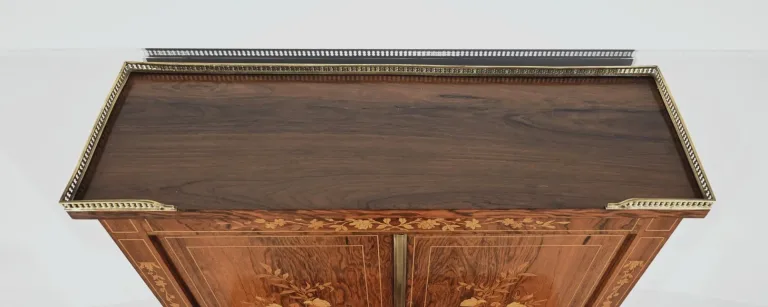 Petit Cabinet Écritoire en Palissandre, style Charles X – Milieu XIXe