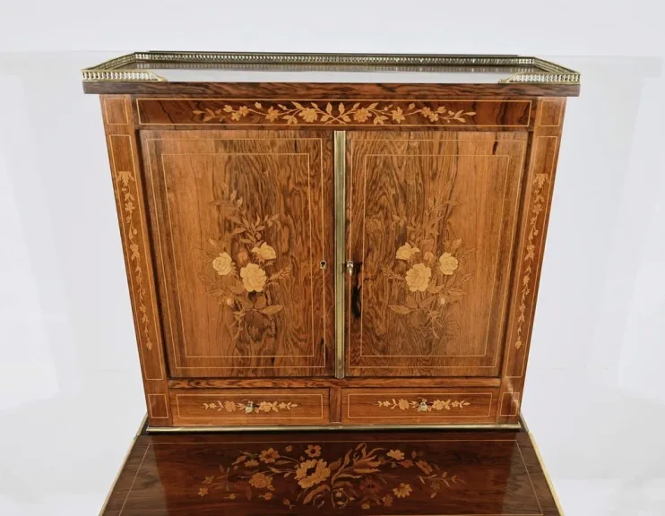 Petit Cabinet Écritoire en Palissandre, style Charles X – Milieu XIXe