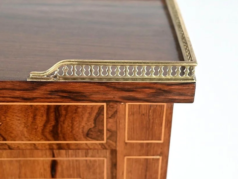 Petit Cabinet Écritoire en Palissandre, style Charles X – Milieu XIXe