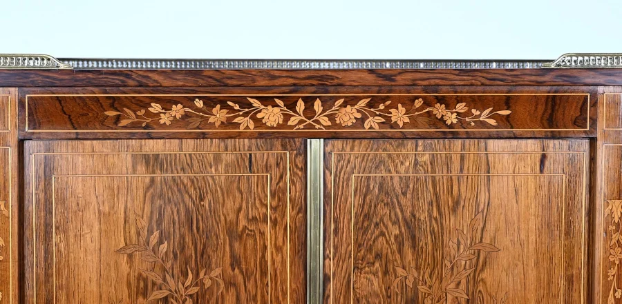 Petit Cabinet Écritoire en Palissandre, style Charles X – Milieu XIXe