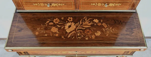 Petit Cabinet Écritoire en Palissandre, style Charles X – Milieu XIXe