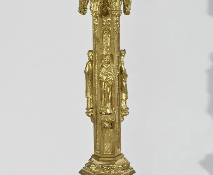 Kerzenständer aus vergoldeter Bronze