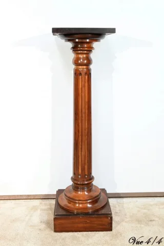 LOUIS XVI STYLE COLUMN