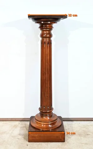 LOUIS XVI STYLE COLUMN