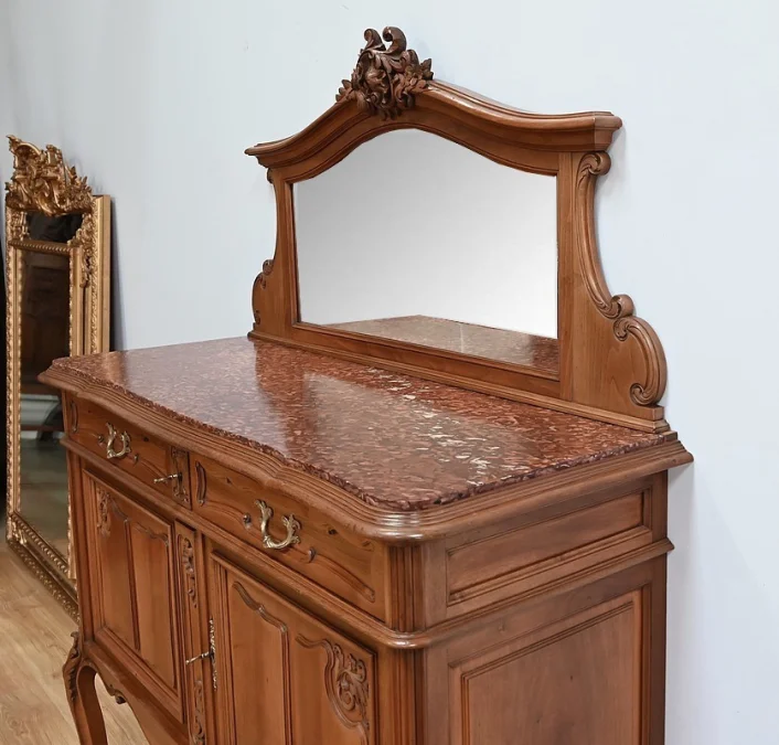BUFFET IN LOUIS XV-STIJL