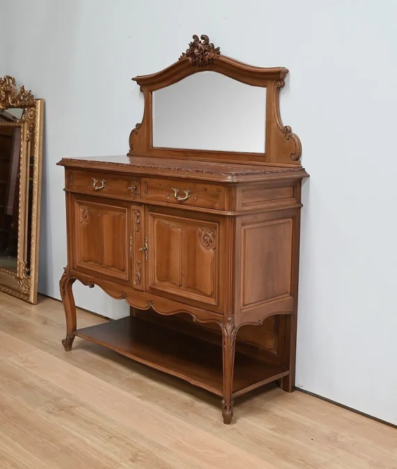 BUFFET IN LOUIS XV-STIJL