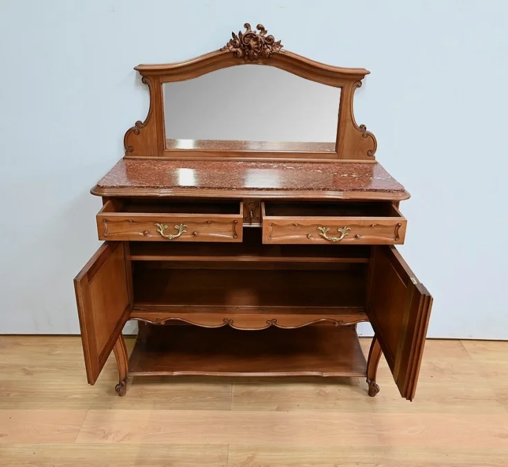 BUFFET IN LOUIS XV-STIJL