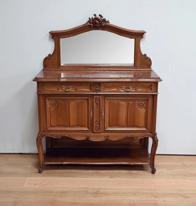 BUFFET IN LOUIS XV-STIJL