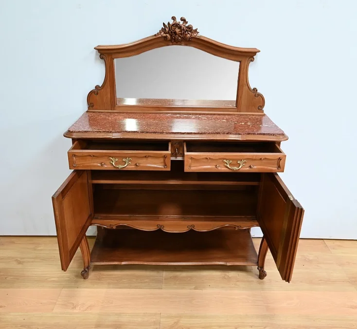BUFFET IN LOUIS XV-STIJL