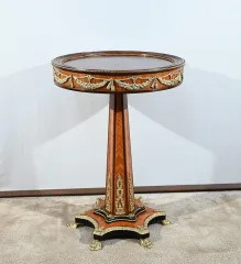 TISCH IM FRANZÖSISCHEN RESTAURATIONSSTIL