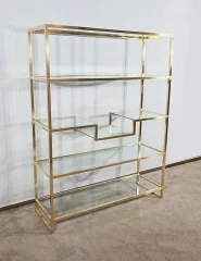 REGALE IM VANDEL-STIL