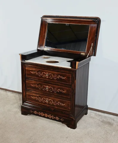 PARISIAN CHEST OF DRAWERS